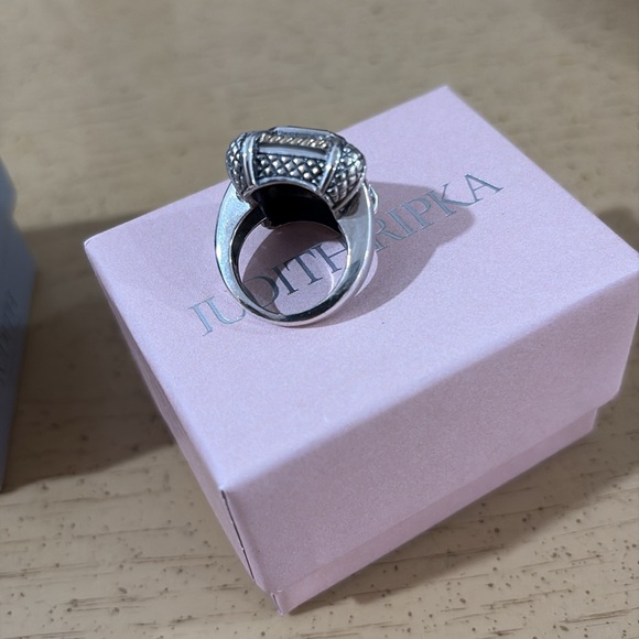 Judith Ripka amethyst ring - Picture 3 of 5